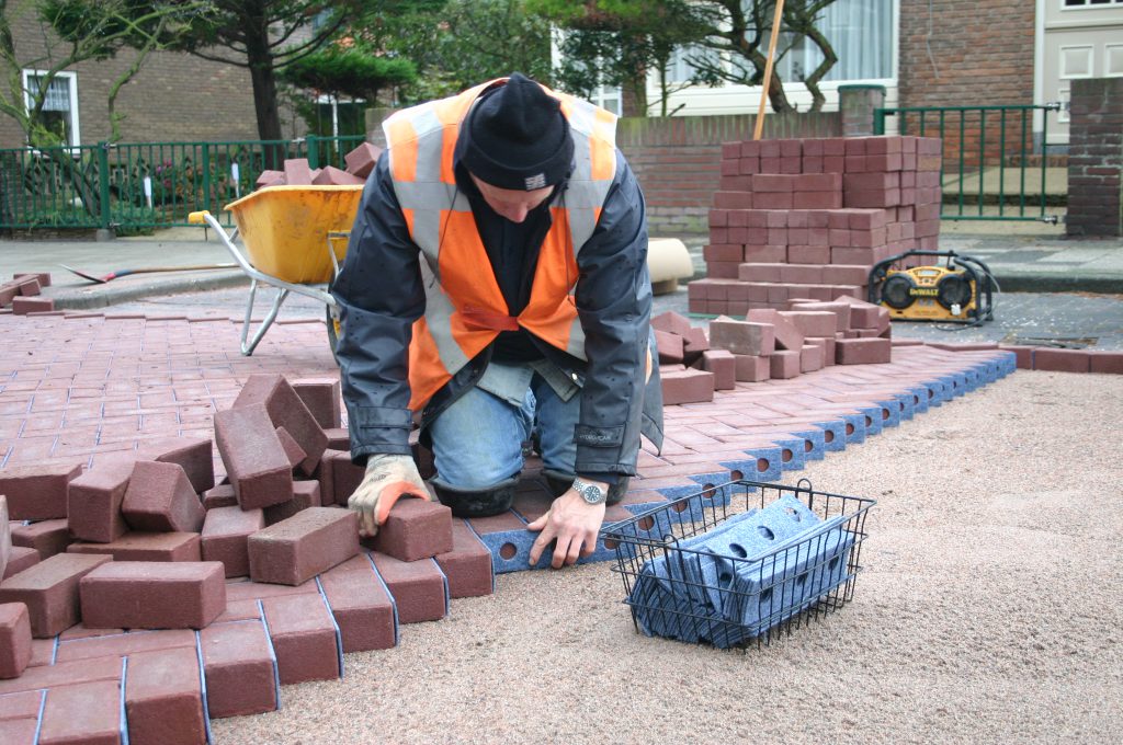 verharding-bestrating-straat-onderhoud-straatwerk-wijkgericht-werken-min-infra-infrabouwers-bovengrondse-infrastructuur-ondergrondse-riolering